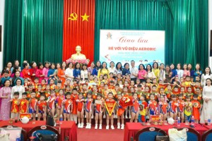 ĐỘI THI AEROBIC MẦM NON PHƯỜNG VŨNG ÁNG THỂ HIỆN XUẤT SẮC TRONG CHƯƠNG TRÌNH GIAO LƯU AEROBIC CỤM CHUYÊN MÔ SỐ 1