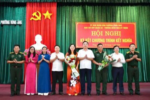 BAN CHỈ HUY QUÂN SỰ PHƯỜNG VŨNG ÁNG KÝ KẾT CHƯƠNG TRÌNH KẾT NGHĨA VỚI TRƯỜNG MẦM NON KỲ THỊNH