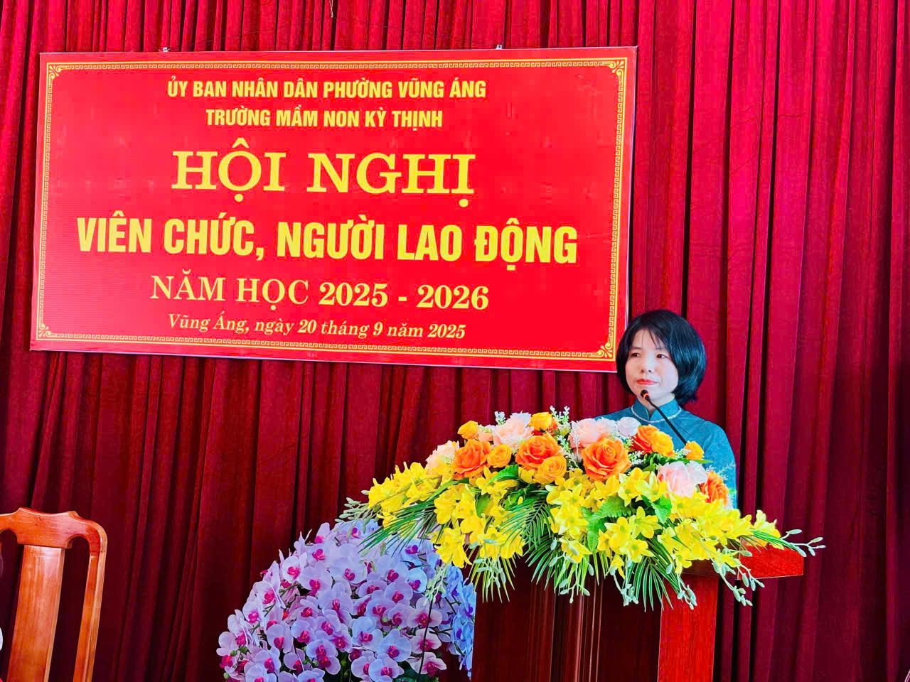 Đ/c Trần Thị Dung-Chuyên viên phòng văn hóa phát biểu chỉ đạo tại Hội nghị